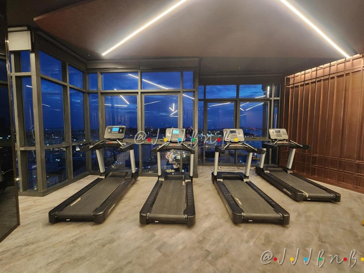 Edge Central Pattaya By Jjj Ngoại thất bức ảnh